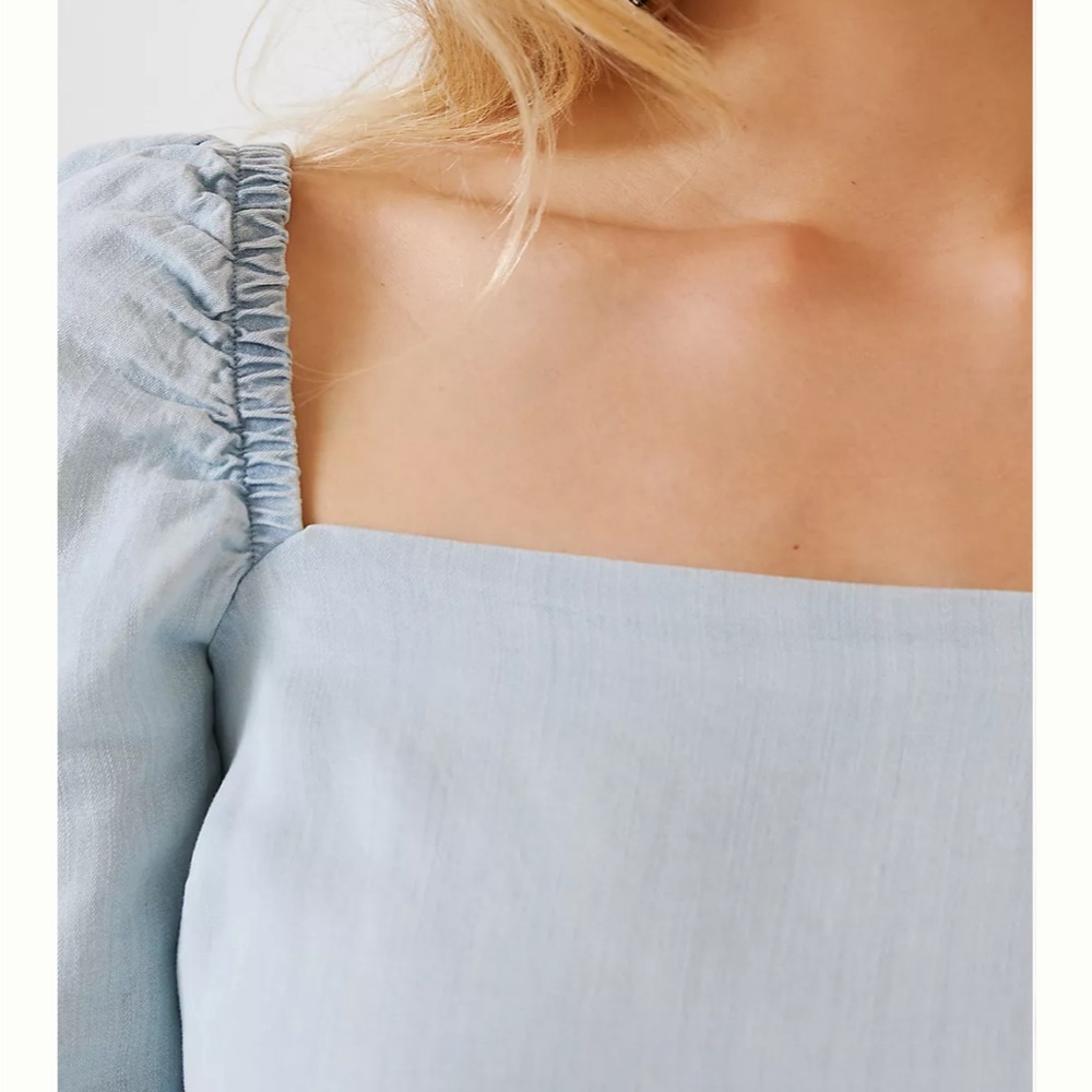 SOLD NWT, Anthropologie, Cloth & Stone Smocked Chambray Long sleeve Top, XS - Picture 4 of 11